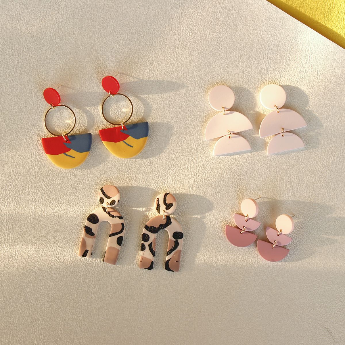 Semicircle, Leopard Pattern Women'S Gender 1 Pair Korean Style Semicircle Leopard Arylic Drop Earrings