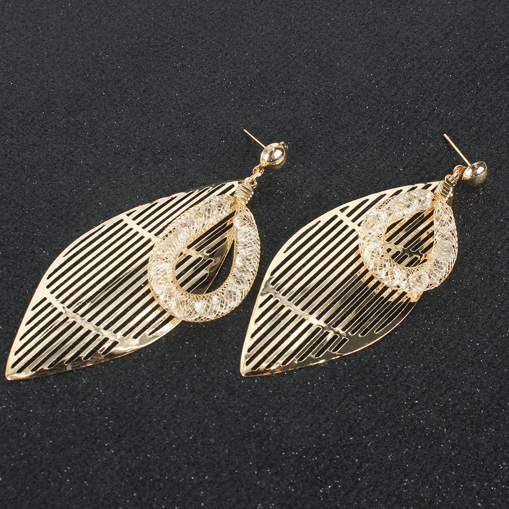 Retro Leaf Earrings Wholesale Simple Metal Mesh Earrings Women display picture 3