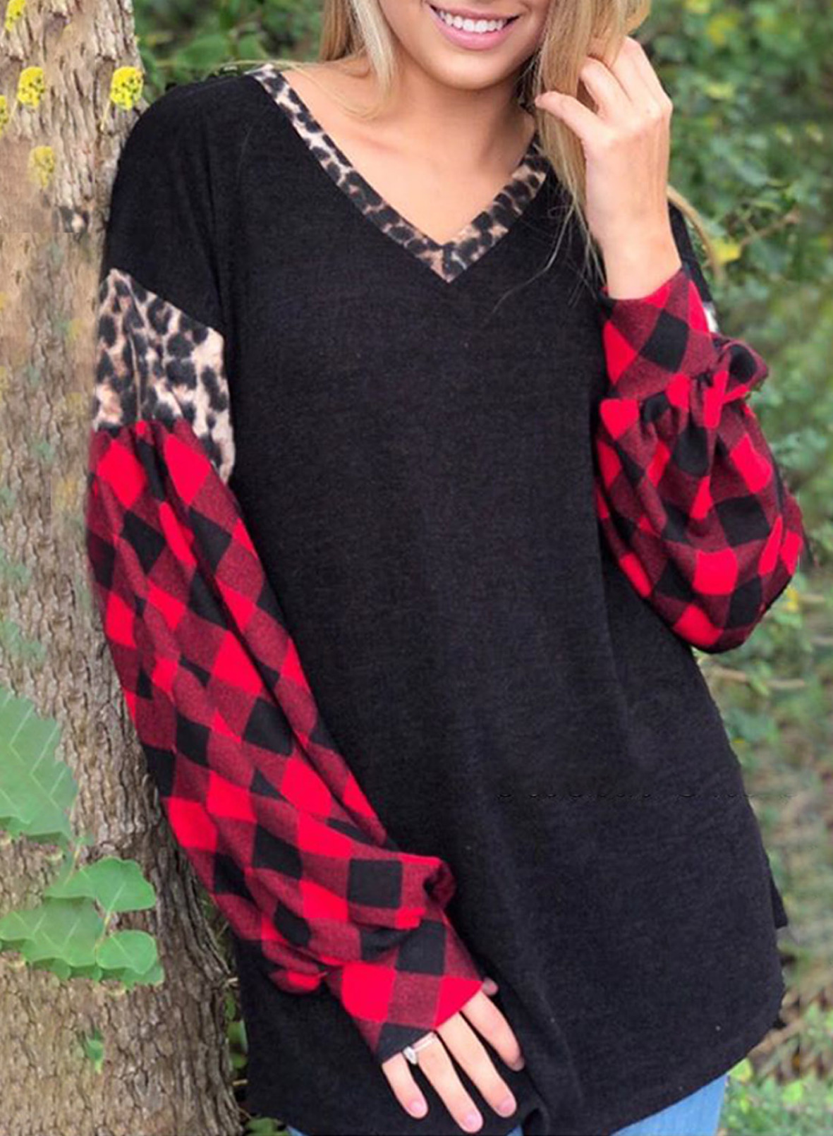 Christmas plaid sleeves leopard stitching v-neck long-sleeved sweatershirt NSSI10973