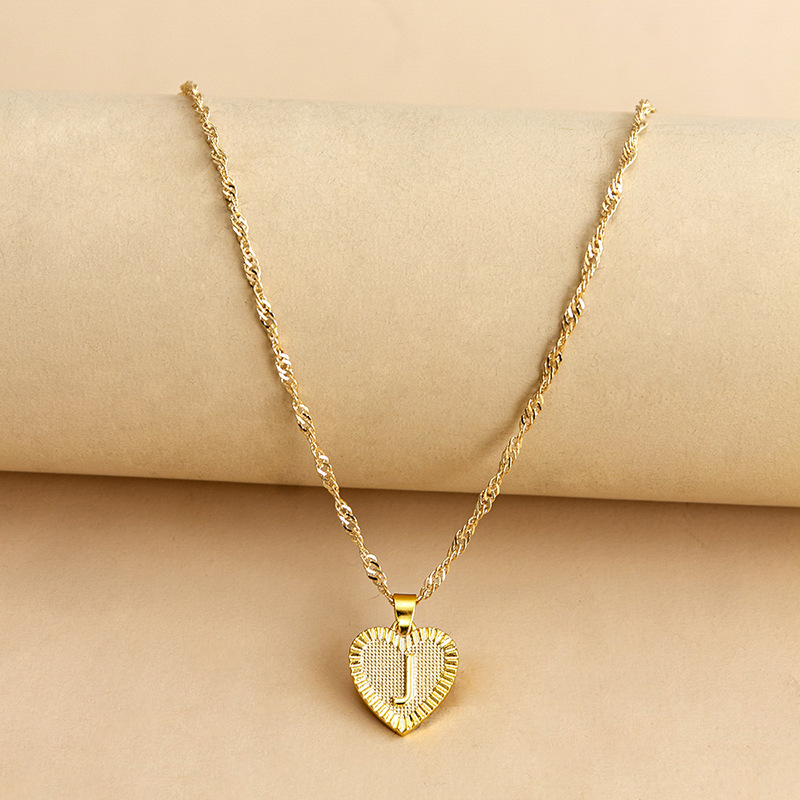 Simple Style Letter Heart Shape Alloy Plating Women's Pendant Necklace display picture 11