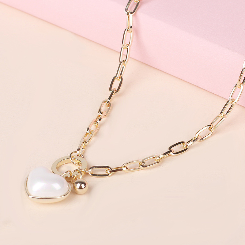15g Weight Necklace Classification Wedding, Travel Occasion Women'S Gender Fashion Style Gold Color Fashion Simple Pearl White Love Pendant Necklace Fashion Heart-shaped Thick Chain Clavicle Chain For Women Nihaojewelry 2