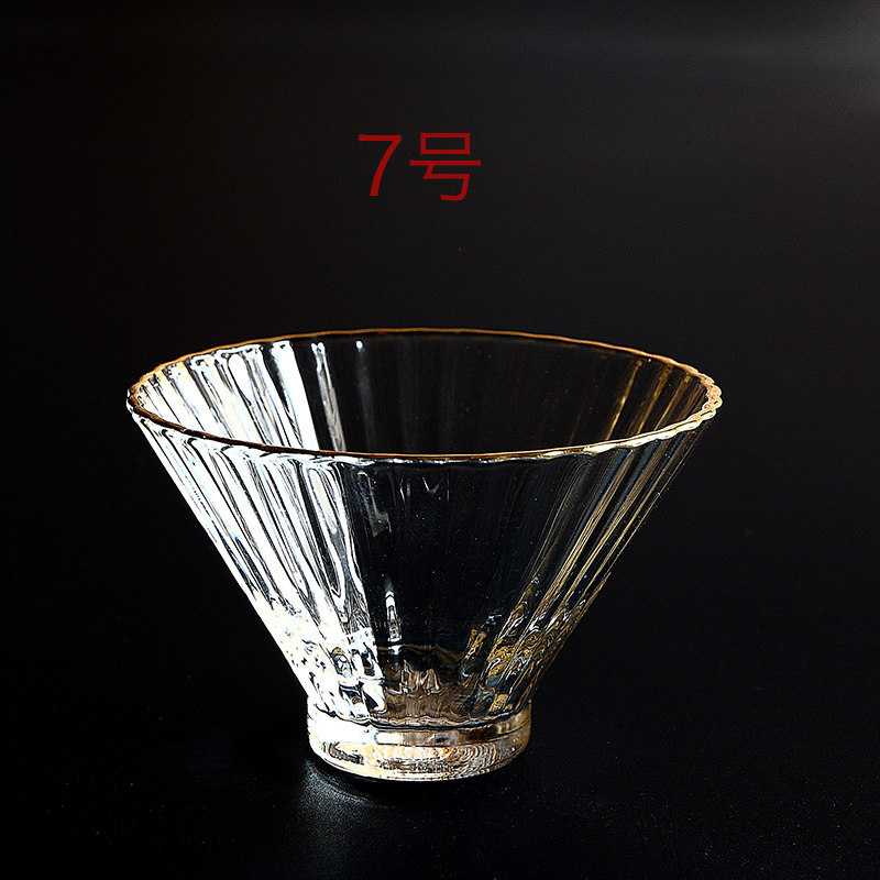 프놈펜 유리 No. 7