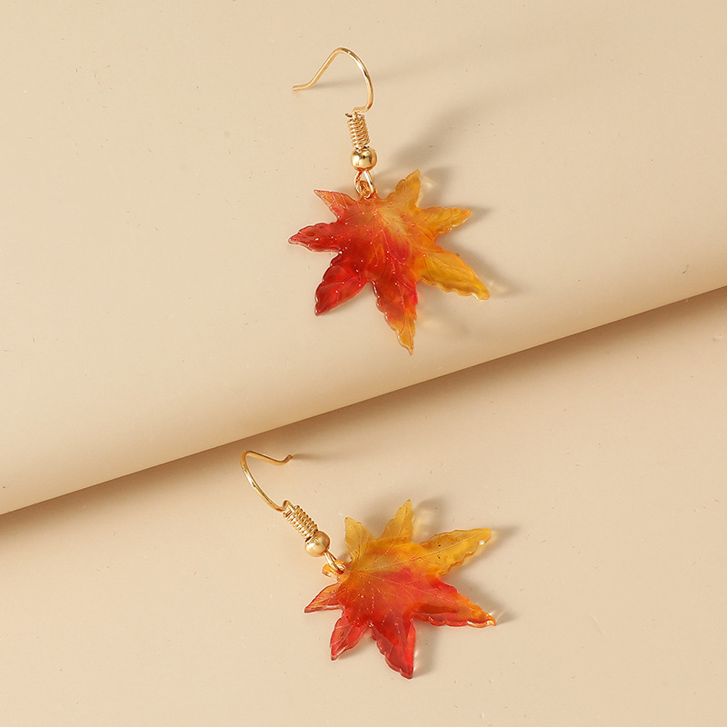 Fashion Beautiful  Korean All-match Gradient Color Epoxy Maple Leaf Earrings display picture 2