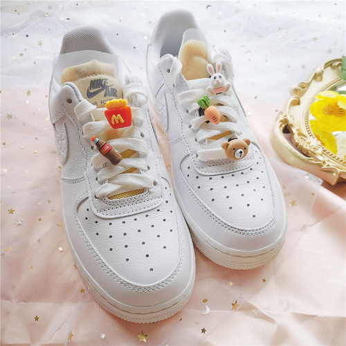 Couple Cartoon Shoelace Buckle Flower Strawberry Magic Wand Bear Set Rabbit Carrot Panda Canvas Shoes Decoration
