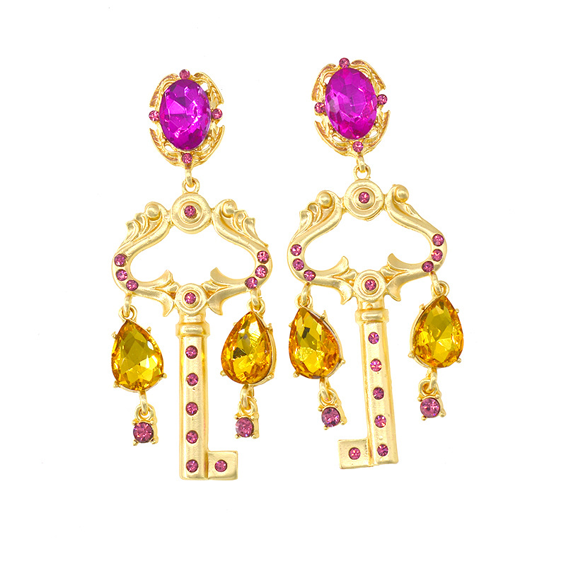 Baroque Long Crystal Rhinestone Gem Retro Earrings Fashion Baroque Key Crystal Personality Earrings Wholesale Nihaojewelry display picture 10