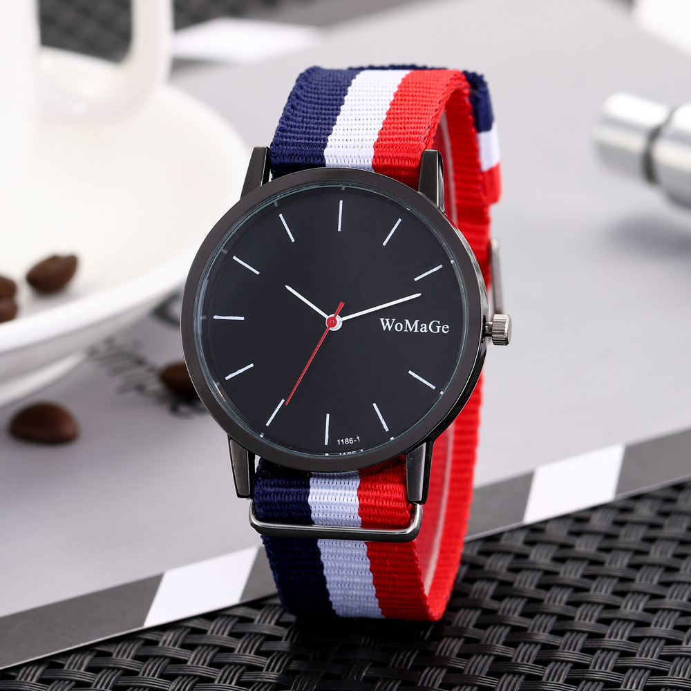Simple Color Braided Belt Black Shell Large Dial Men's And Women's Watches Wholesale display picture 11