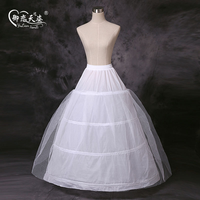 Robe de mariée Taffetas de polyester 210T + filet dur 75D en Taff - Ref 3441416 Image 1