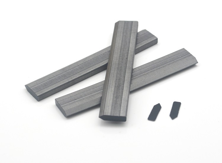 O1CN011nQ3ehxYmQ3gc8L_!!768465