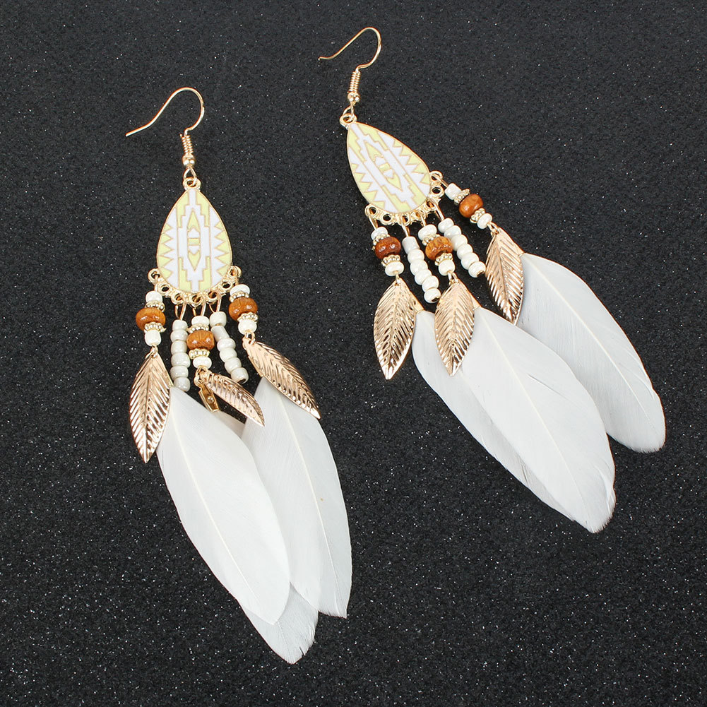 Exaggerated Earrings Retro Style Feather Earrings Jewelry Personality Bohemian Earrings display picture 5