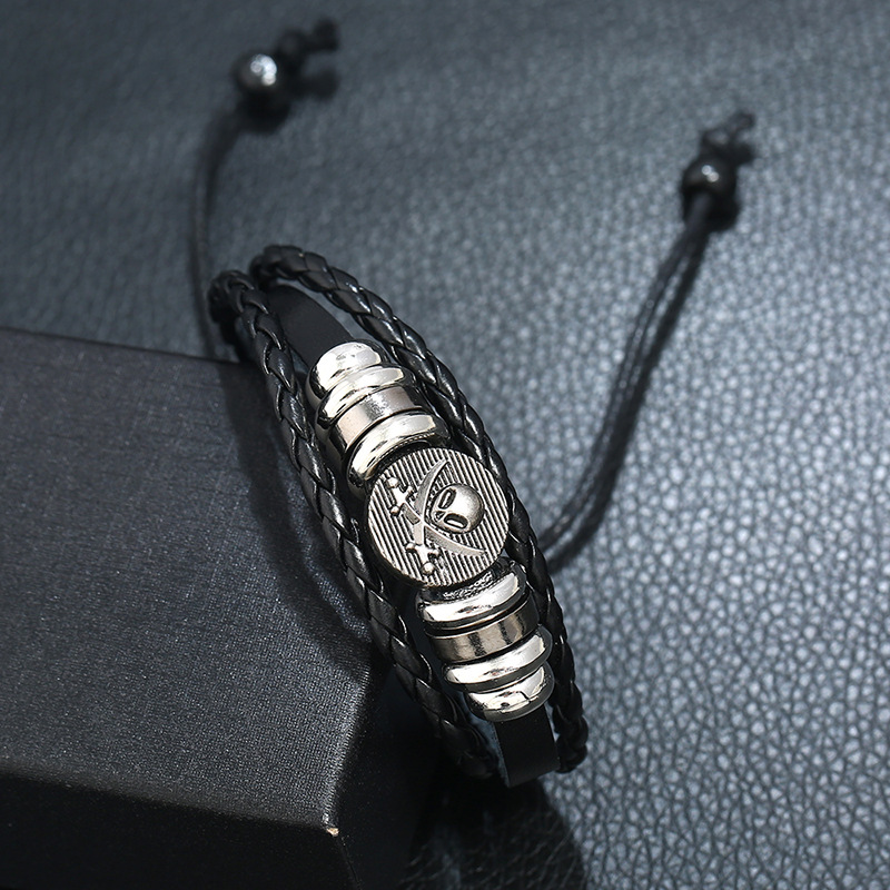 Hot-selling retro beaded skull cowhide simple and versatile adjustable men and women leather bracele