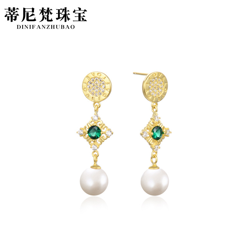 Japonés y coreano s925 plata circón pendientes mujeres luz lujo elegante perla pendientes moda cristal joyería de una sola pieza de entrega