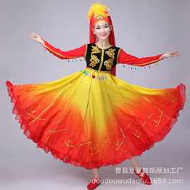 一件代发新款新疆舞蹈服装少数民族族印度舞蹈演出服亮片大摆裙