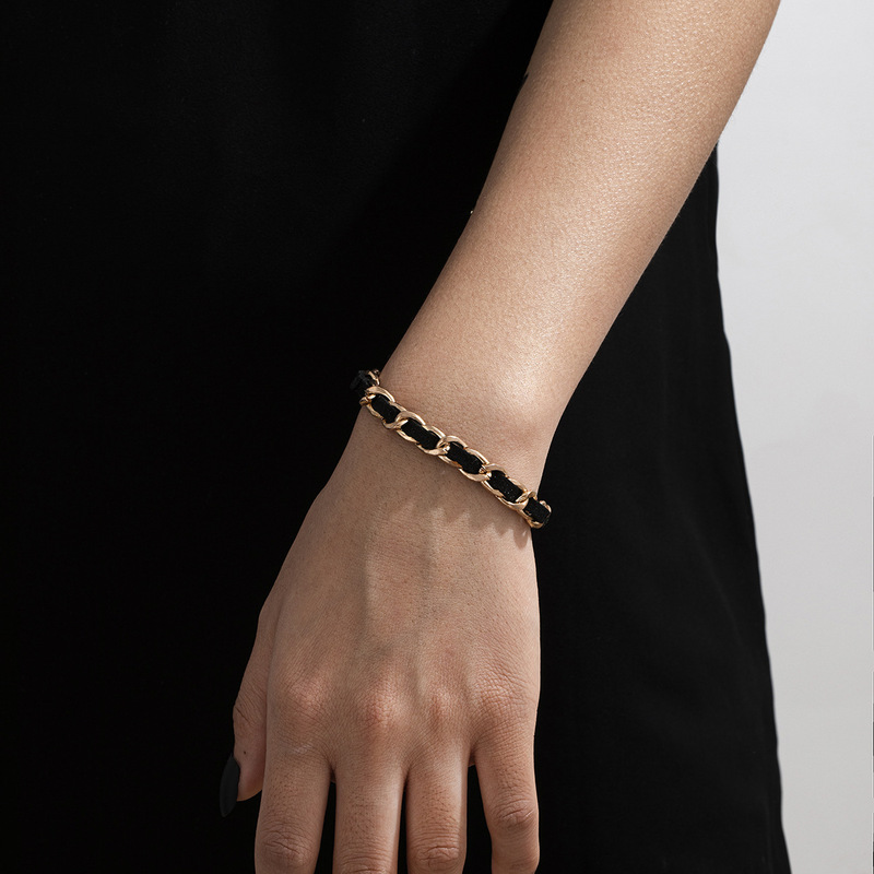 European and American Cross-border Jewelry Simple and Generous Internet Celebrity Fashion Women's Jewelry Punk Exaggerated Flocking Cloth Hand and Foot Chain European and American Cross-border Jewelry Simple and Generous Internet Celebrity Fashion Women's Jewelry Punk Exaggerated Flocking Cloth Hand and Foot Chain