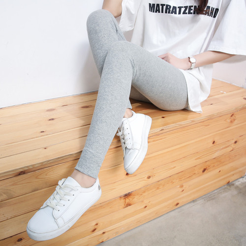 Ribbed solid color leggings for women to wear outside, thin style, suitable for spring and autumn, ribbed elastic 9-inch pants