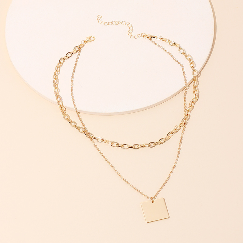13g Weight Necklace Classification Wedding, Travel Occasion Women'S Gender Fashion Style Gold Color Geometric Golden Glossy Multi-layer Necklace 3