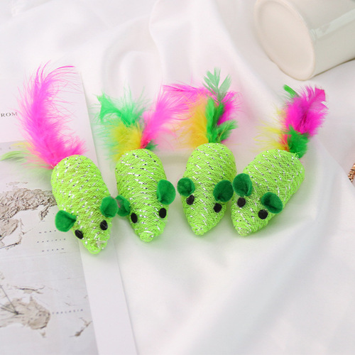 Factory Direct Supply New Green Woven Feather Mouse with Sound for Cat Entertainment Toys Wholesale Cat Supplies