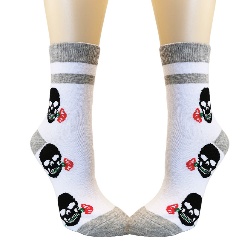 Unisex Fashion Rose Skull Cotton Blending Jacquard Crew Socks A Pair display picture 4