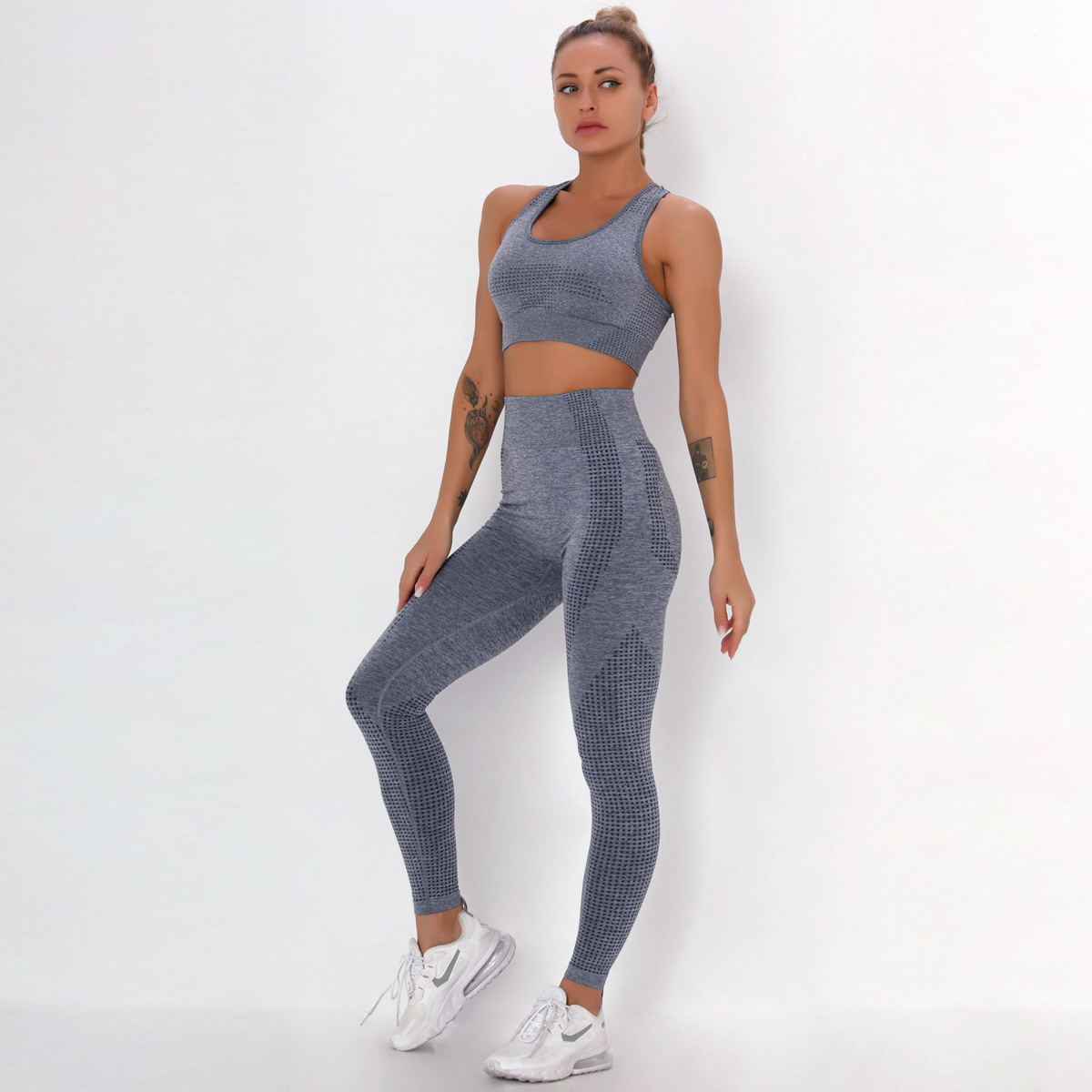 seamless knitted sports suit  NSNS10731