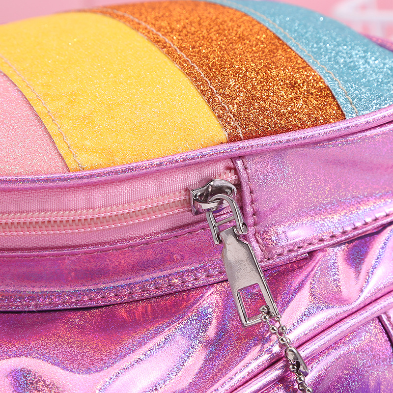 韩版女包镭射双肩包学生潮流运动书包新款时尚毛球个性背包批发详情图11