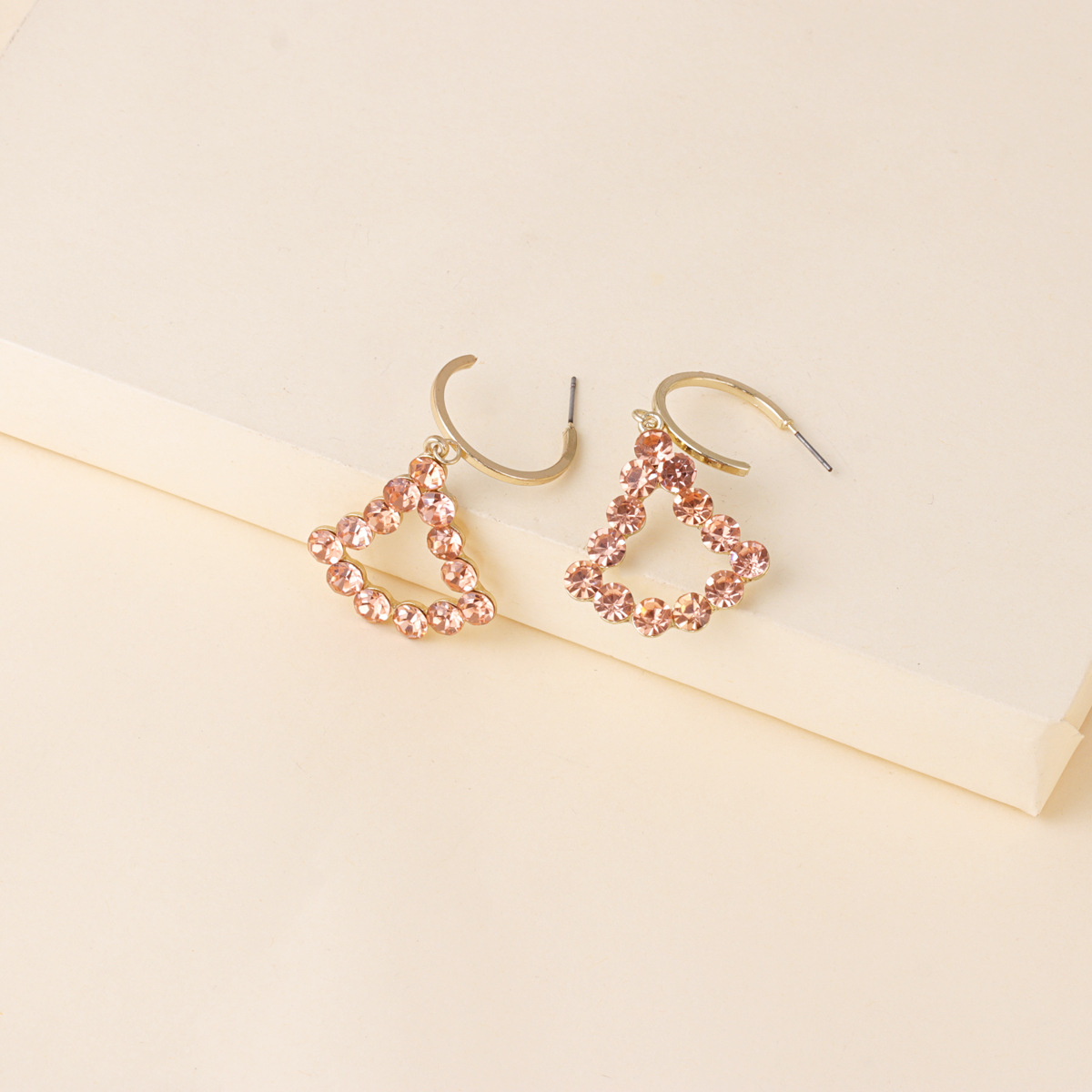 Korean  New Fashion  Geometric Earrings display picture 11