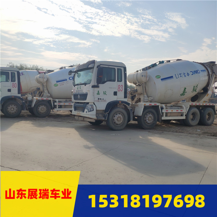 Автобетоносмеситель Sinotruk HOWO SX3250MB4