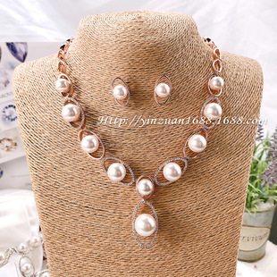 Viennois�����A ���l�r��Ů���n�溆�s���b�朰ٴ��� V066070A