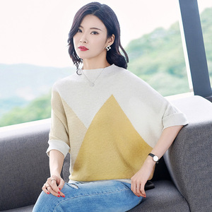 Ice silk knitwear women’s Short Sleeve T-Shirt Medium sleeve loose short color blocking top T-shirt