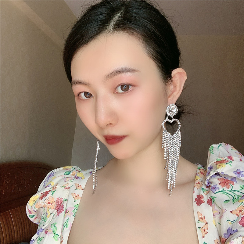 Korea Earrings Diamonds Flashing Diamonds Peach Heart Long Tassel Earrings Women display picture 6