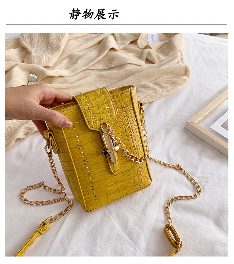 New Trendy Wild One-shoulder Messenger Chain Crocodile Pattern Mobile Phone Bag display picture 55