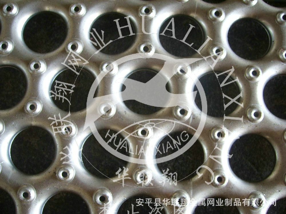 冲孔翻边,复合模,冲压翻边工艺_大山谷图库