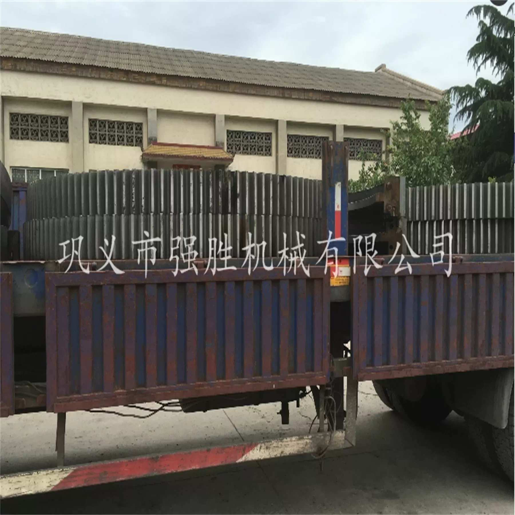 Поставка больших и малых шестерен для вращающихся печей различных материалов осуществляется крупными производителями шестерен.