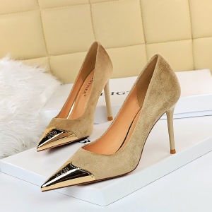 The 6826-10 European and American wind sexy nightclub show thin high-heeled shoes high heel with suede shallow mouth met