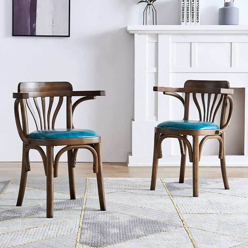 Скандинавский обеденный стул Твердый деревянный стул Магазин чая с молоком Кафе Современный стул со спинкой Барный стул Мягкий стул с сумкой