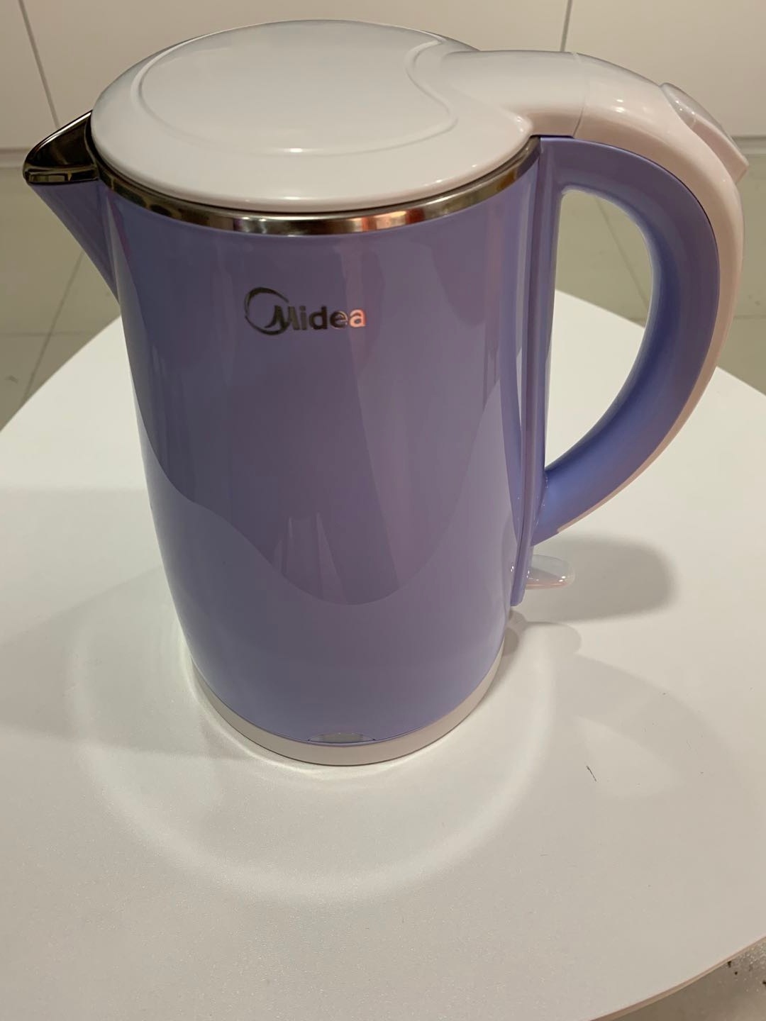 美的WHJ1705C电热水壶304不锈钢1.7L容量双层防烫暖水壶烧水壶