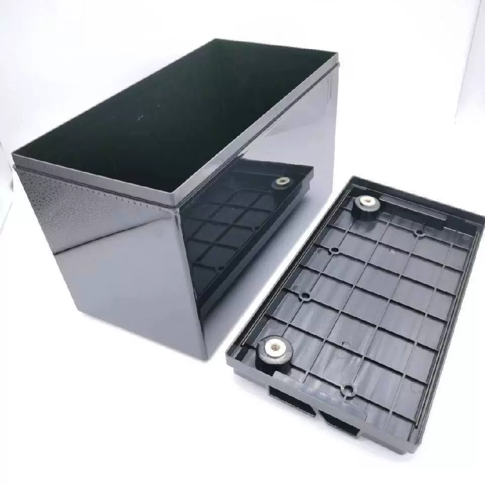 Waterproof lithium battery, plastic three-wheeled bike, 8v, 100A, 150, 150A