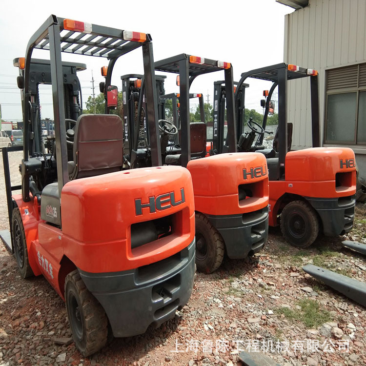 威海供应9成新二手合力，杭州2吨 3吨 5吨 8吨 10吨叉车 全国包送