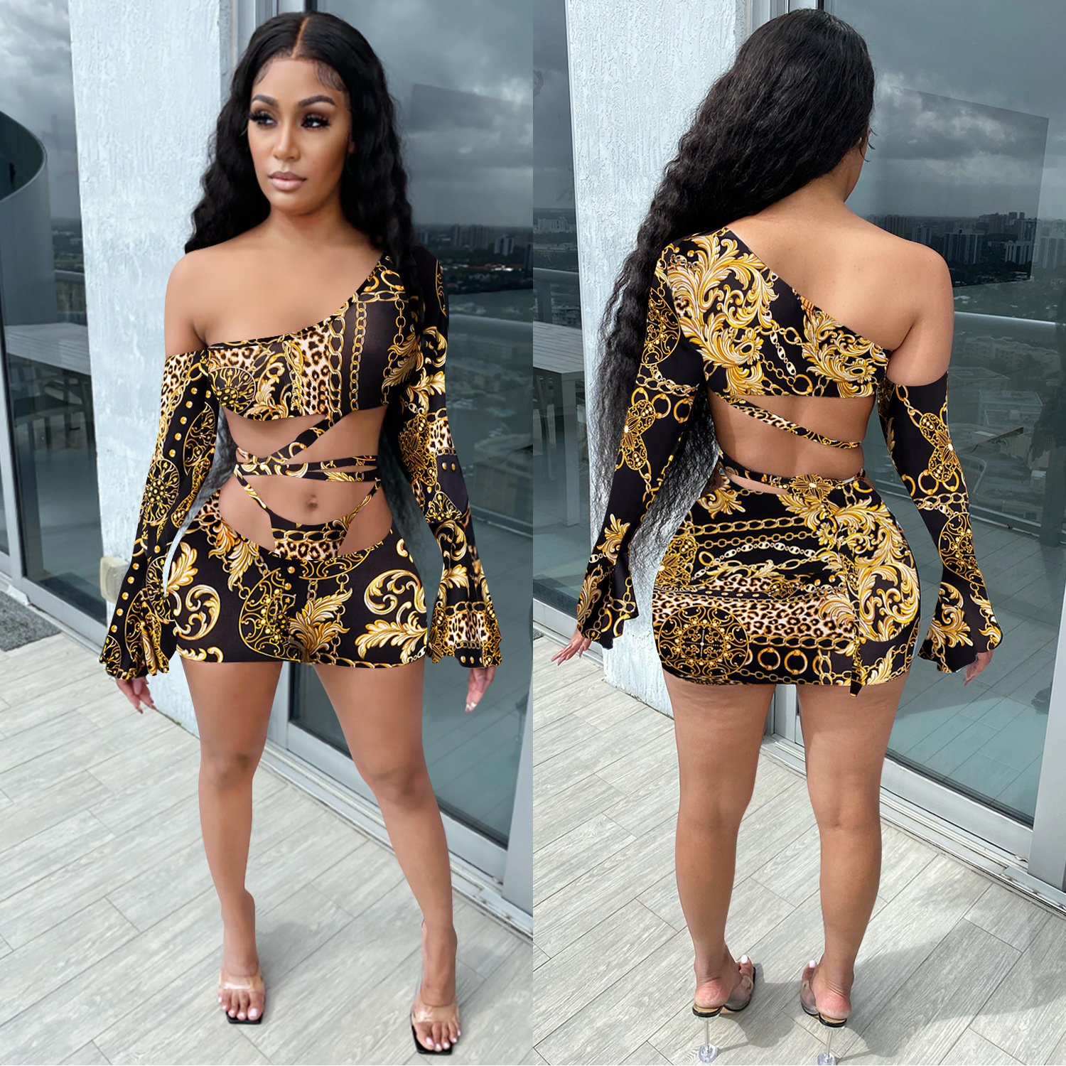 Title 12, Womens Strapping Retro Printed Mini Skirt. Get...