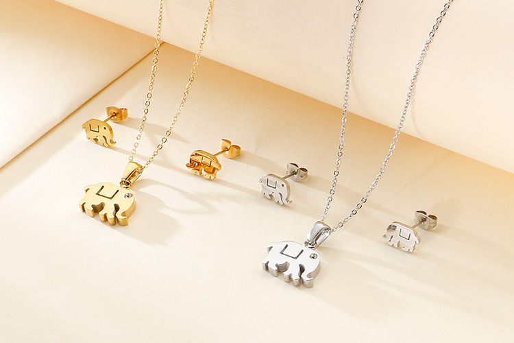 fashion stainless steel auspicious elephant creative clavicle necklace earrings jewelry set wholesal