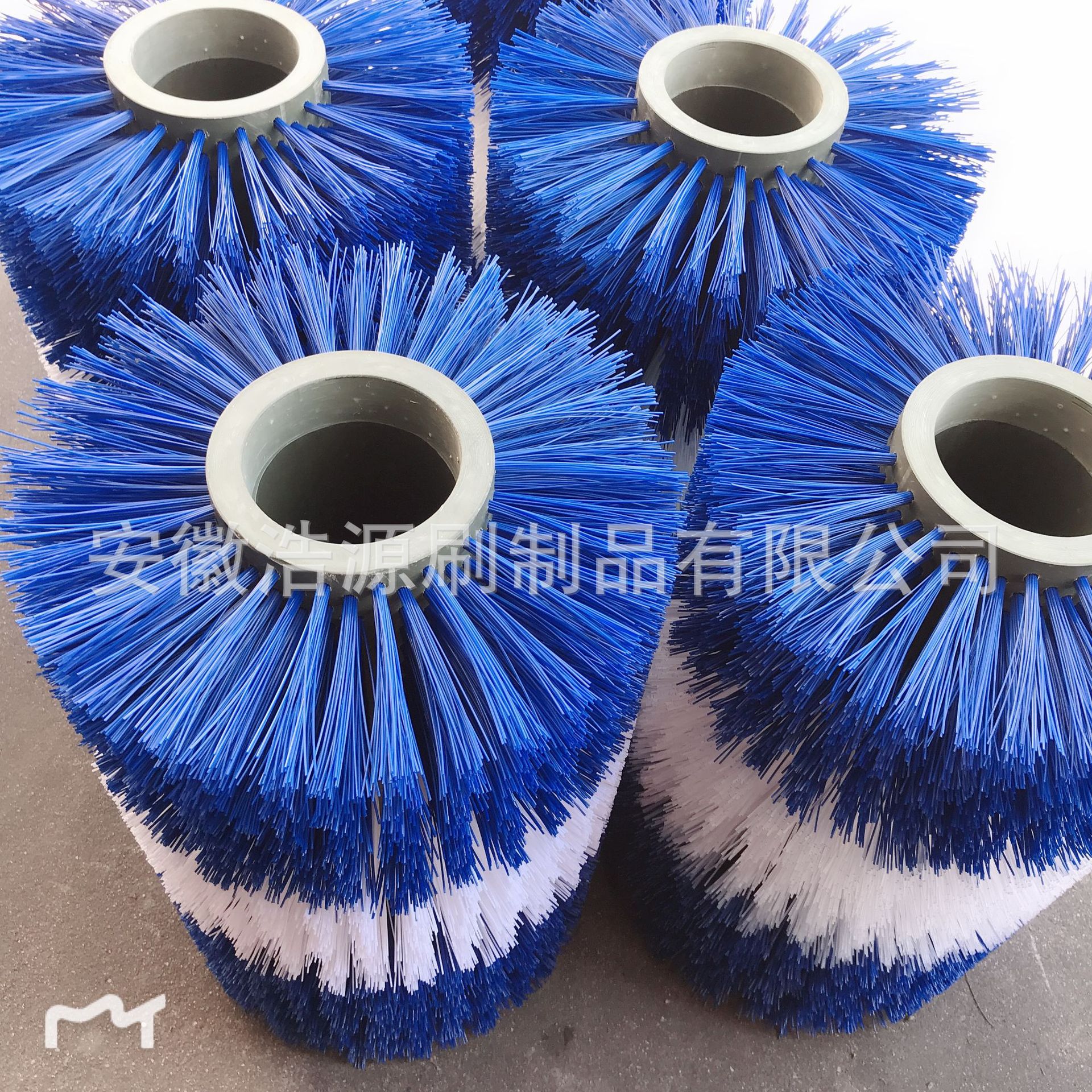 厂家销售全自动奶牛按摩刷可加工生产高弹性牛体刷耐磨牛体刷批发