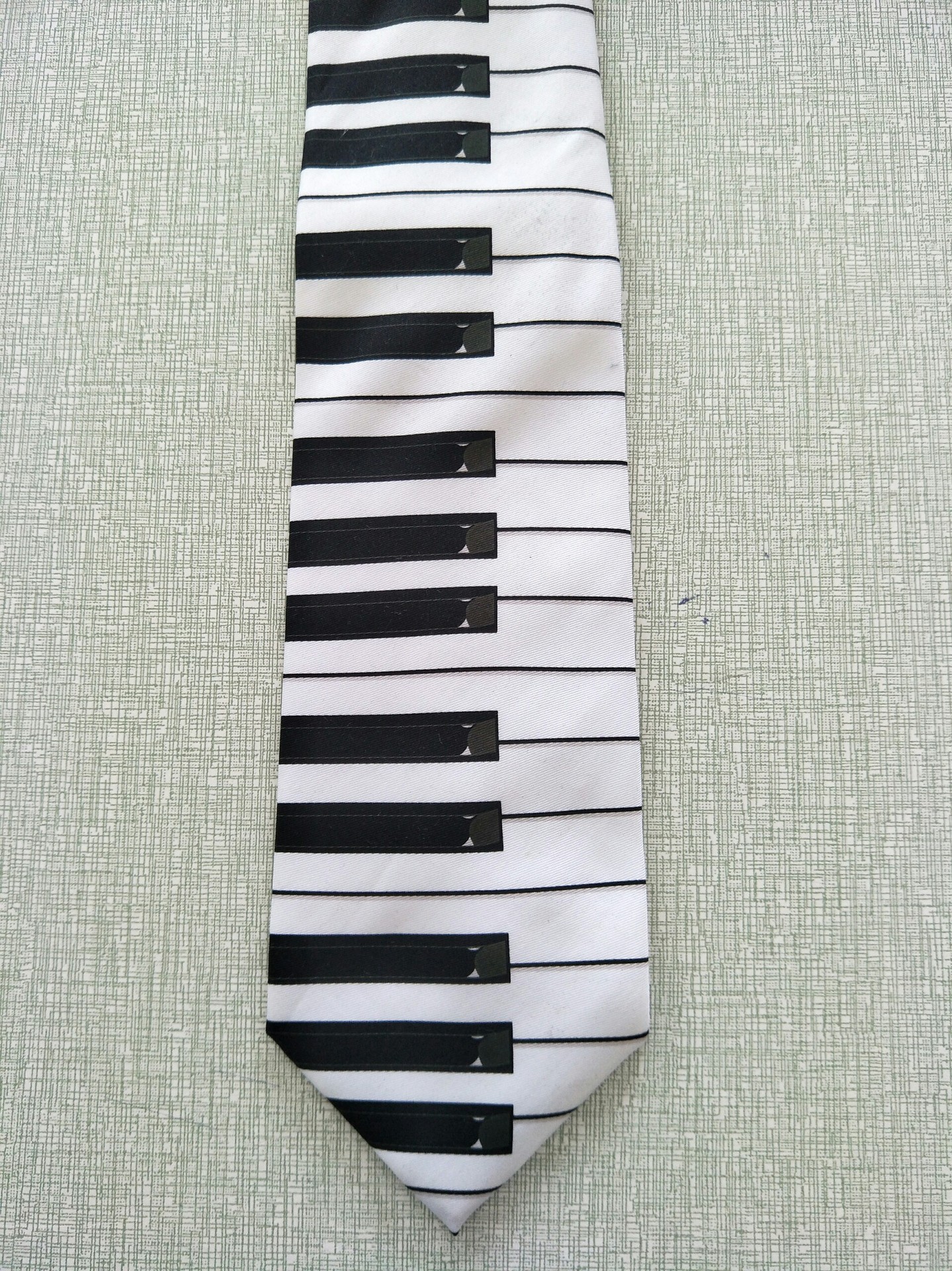Cartoon tie