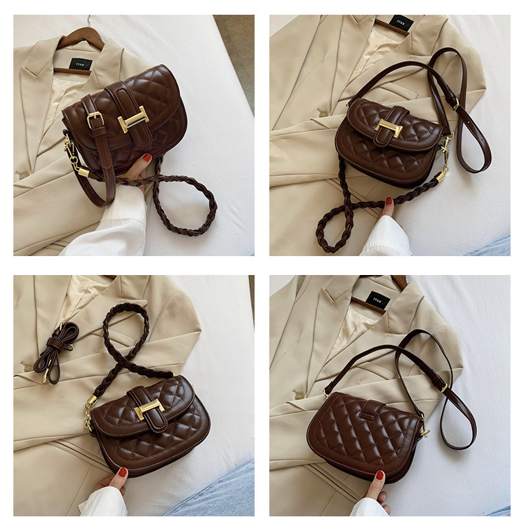 Fashionable One-shoulder Messenger Saddle Bag display picture 18