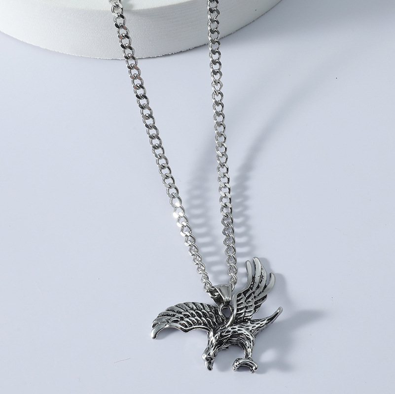 Wholesale Jewelry Retro Dapeng Spreading Wings Eagle Necklace Nihaojewelry display picture 3