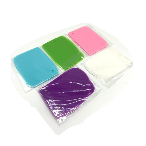 Wholesale Cream Scraper 3-Piece Set Cake Cream Scraper Colorful Cream Comb Plastic Cutting Surface Knife Baking Utensils