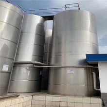 濰坊供應一批二手儲罐 立式化工容器儲罐 10噸不銹鋼儲罐