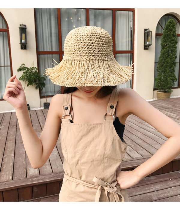 Straw Hat Women's Foldable Summer Tassel Simple Travel Big Brim Sun-protection Hat Seaside Vacation Beach Sun Hat display picture 1