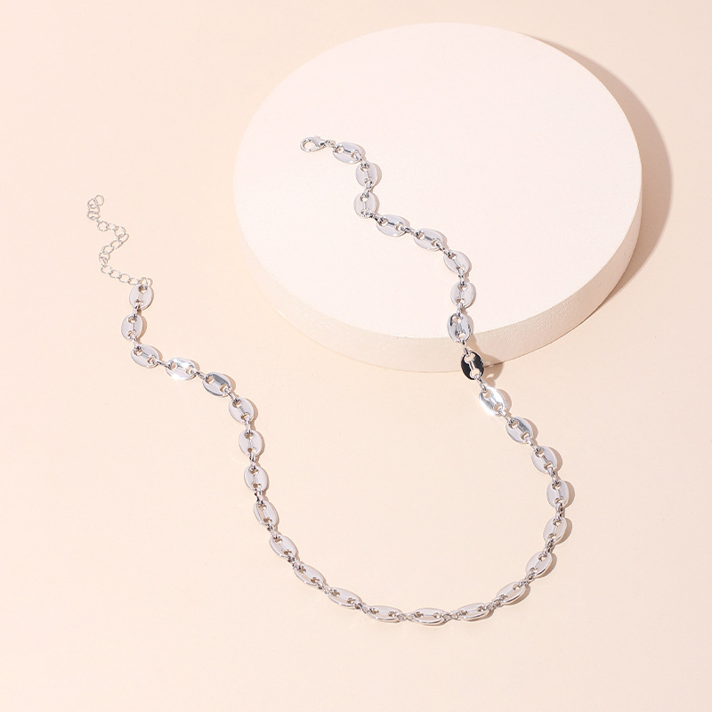 34g Weight Necklace Classification Wedding, Travel Occasion Women'S Gender White, Gold Color Fashion Pig Nose Chain Button Bracelet Necklace Sets For Women Clavicle Chain Wild Jewelry Nihaojewelry 9