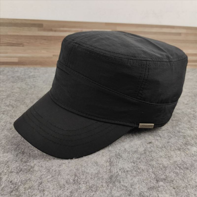 Fabric flat cap European and American Wind Big head circumference men's cap casual fashion deepened military cap factory wholesale one piece hair