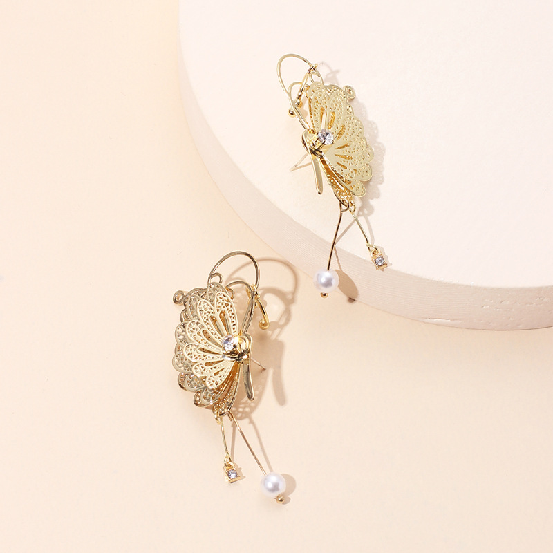 13g Weight Earrings Classification Wedding, Travel Occasion Women'S Gender Simple Style Style Gold Color Fashion New Trendy Fairy Three-dimensional Butterfly Ear Clip Without Pierced Earrings Tassel Earrings Ear Bone Clip Wholesale Nihaojewelry 4