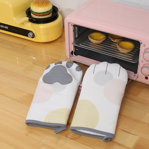 Cross-border household kitchen heat-insulating gloves oven baking gloves heat-resistant anti-scald microwave gloves polyester gloves