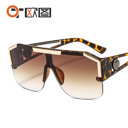 One-piece mirror lens lion head decorative sunglasses with integrated temples, European and American sports style, trendy cross-border sunglasses 6922